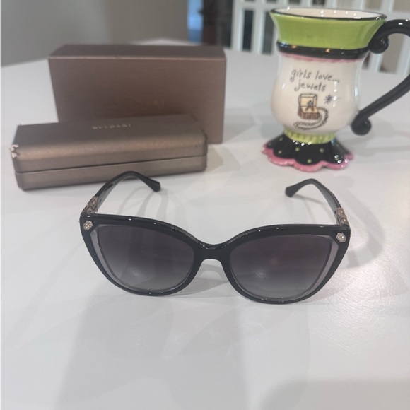 Bulgari Black Sunglasses with Gold Details - Picture 1 of 9